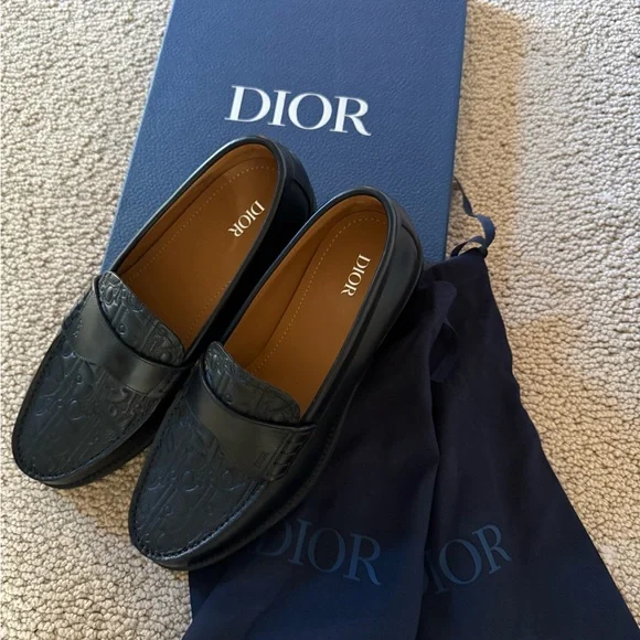 Dior Men's Elegant Black Slip-On Loafers - Picture 3 of 5